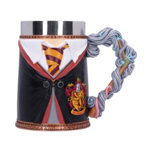 B6568a24 showing arcane witchy style