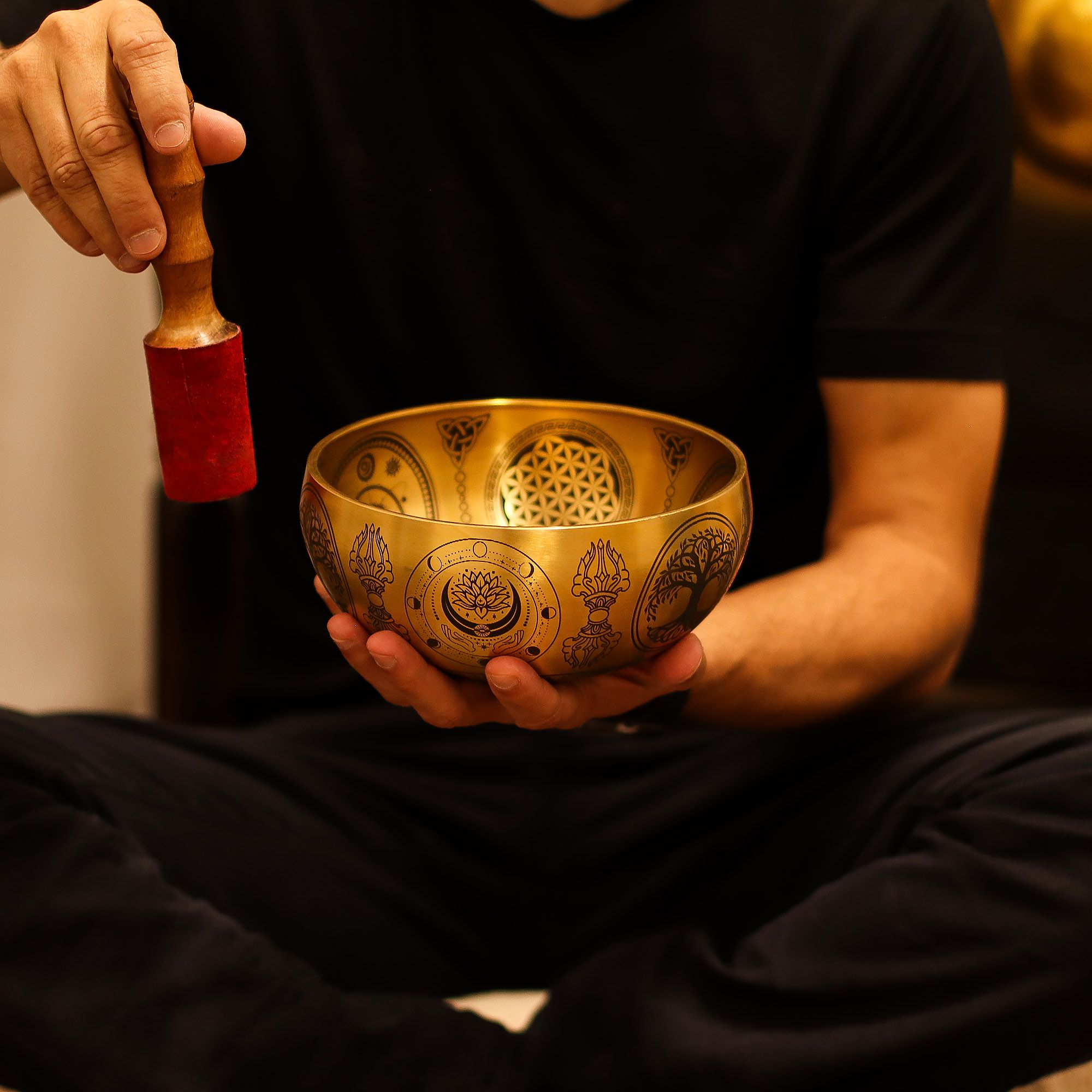 Pure Brass Etched Buddha - Set of 4 - Approx 3.85kg - Image 24