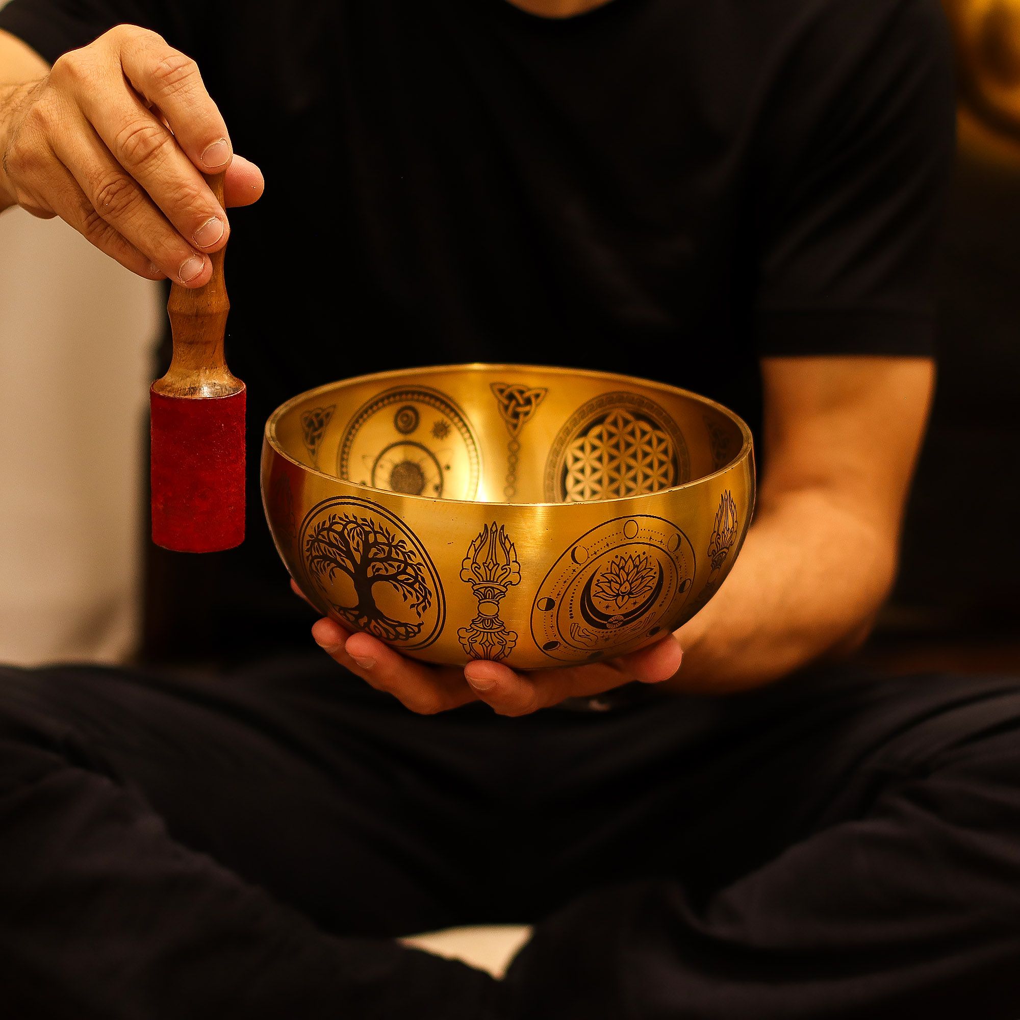 Pure Brass Etched Buddha - Set of 4 - Approx 3.85kg - Image 14