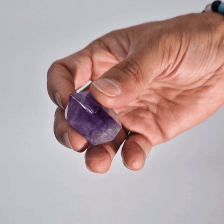 Small Rich Colour Amethyst Points (approx 4-5.5cm) - Image 4