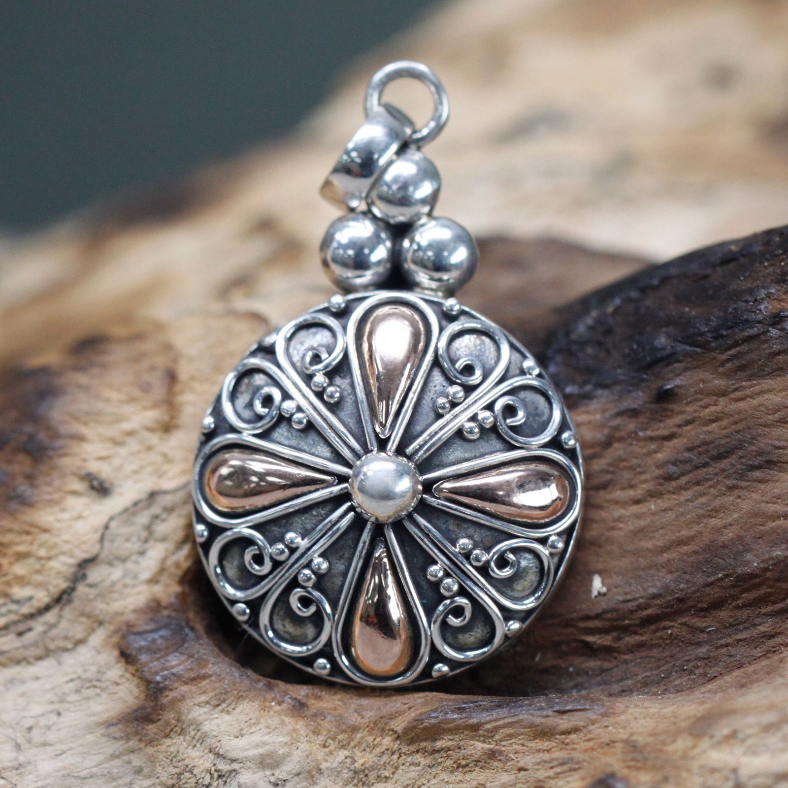 Silver & Gold Pendant - Classic Round - Image 2