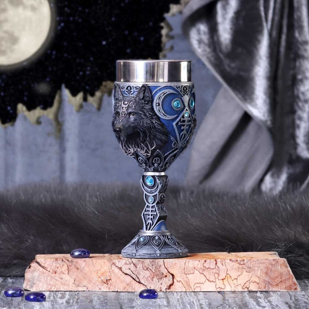 Wolf Moon Goblet 19.5cm | Enchanted Kitchen | Niffty Witchy Supplies UK