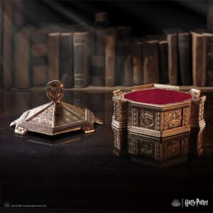 Harry Potter Hogwarts Trinket Box 18cm | Decor | Niffty Witchy Supplies UK