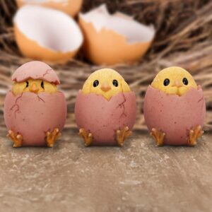 Three Wise Chicks 6.7cm | Decor | Niffty Witchy Supplies UK