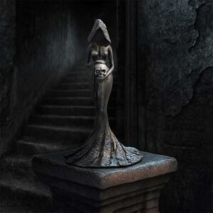 Femme Fatale - Keeper 20cm | Decor | Niffty Witchy Supplies UK