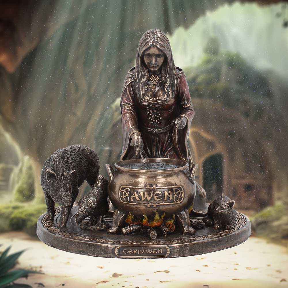 Ceridwen 17cm | Gods & Dearties | Niffty Witchy Supplies UK