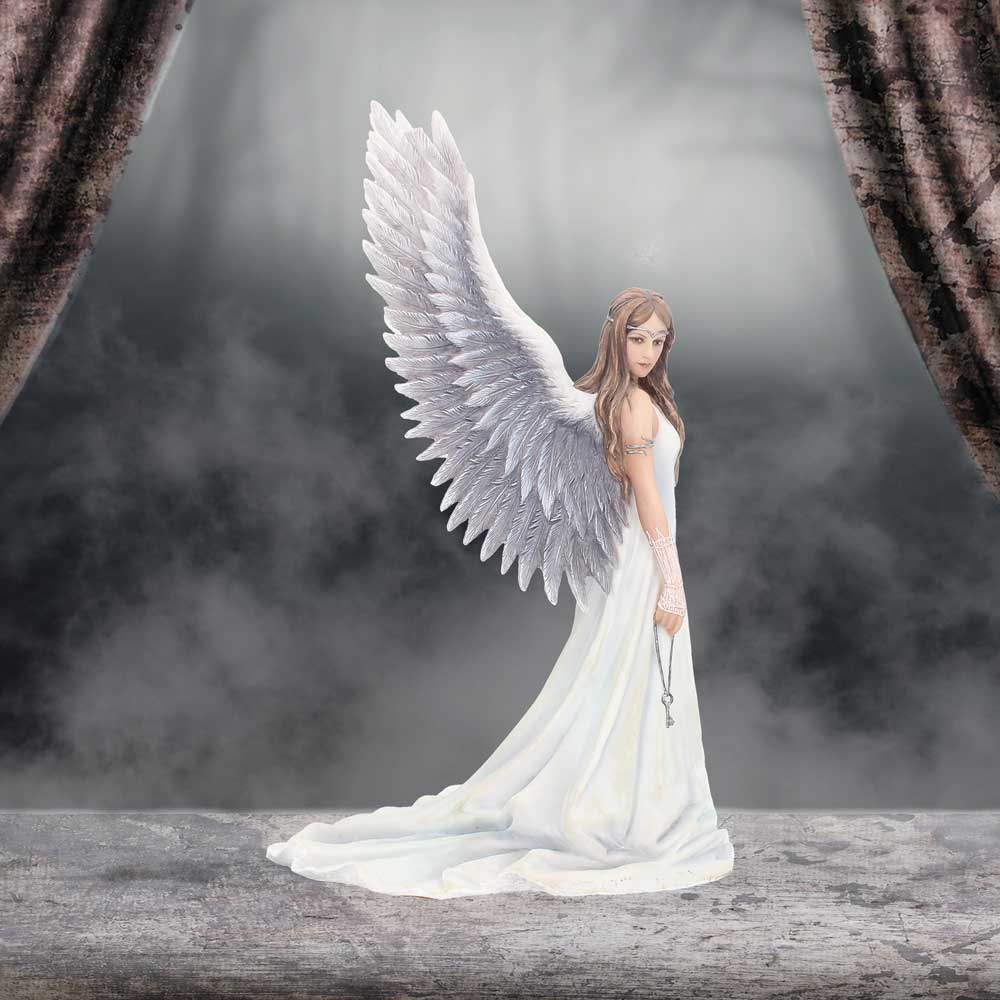Spirit Guide (AS) 24cm | Decor | Niffty Witchy Supplies UK