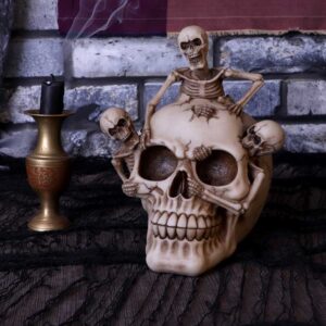 Breaking Free 17.7cm | Niffty Witchy Supplies UK