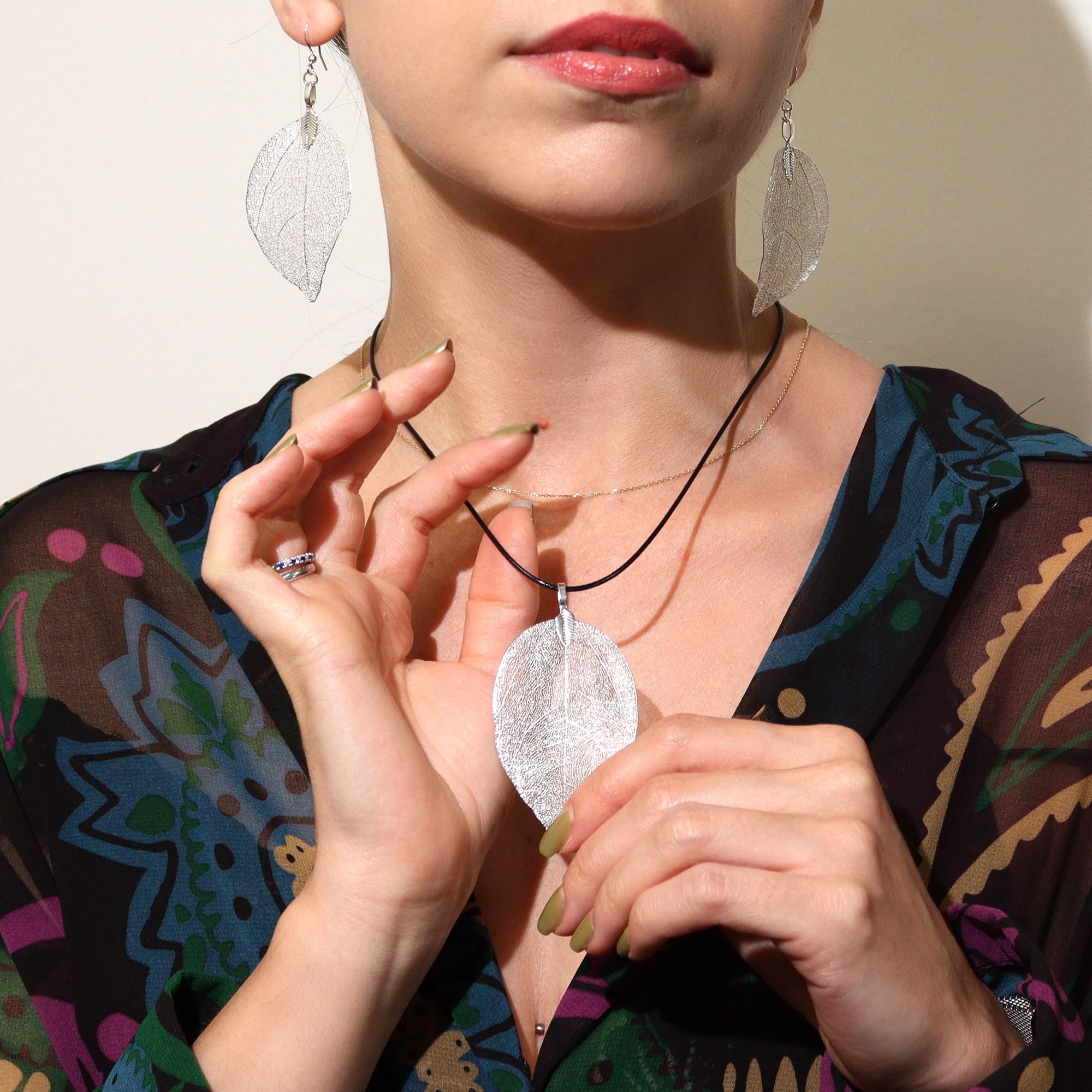 Earrings - Bravery Leaf - Silver - Image 3