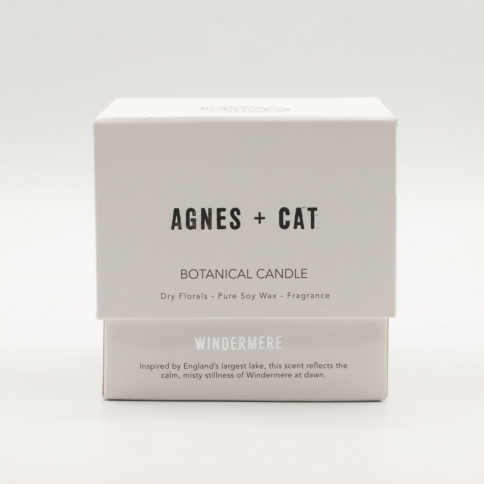 Agnes + Cat Botanical Soy Wax Candle - Windermere - Image 10