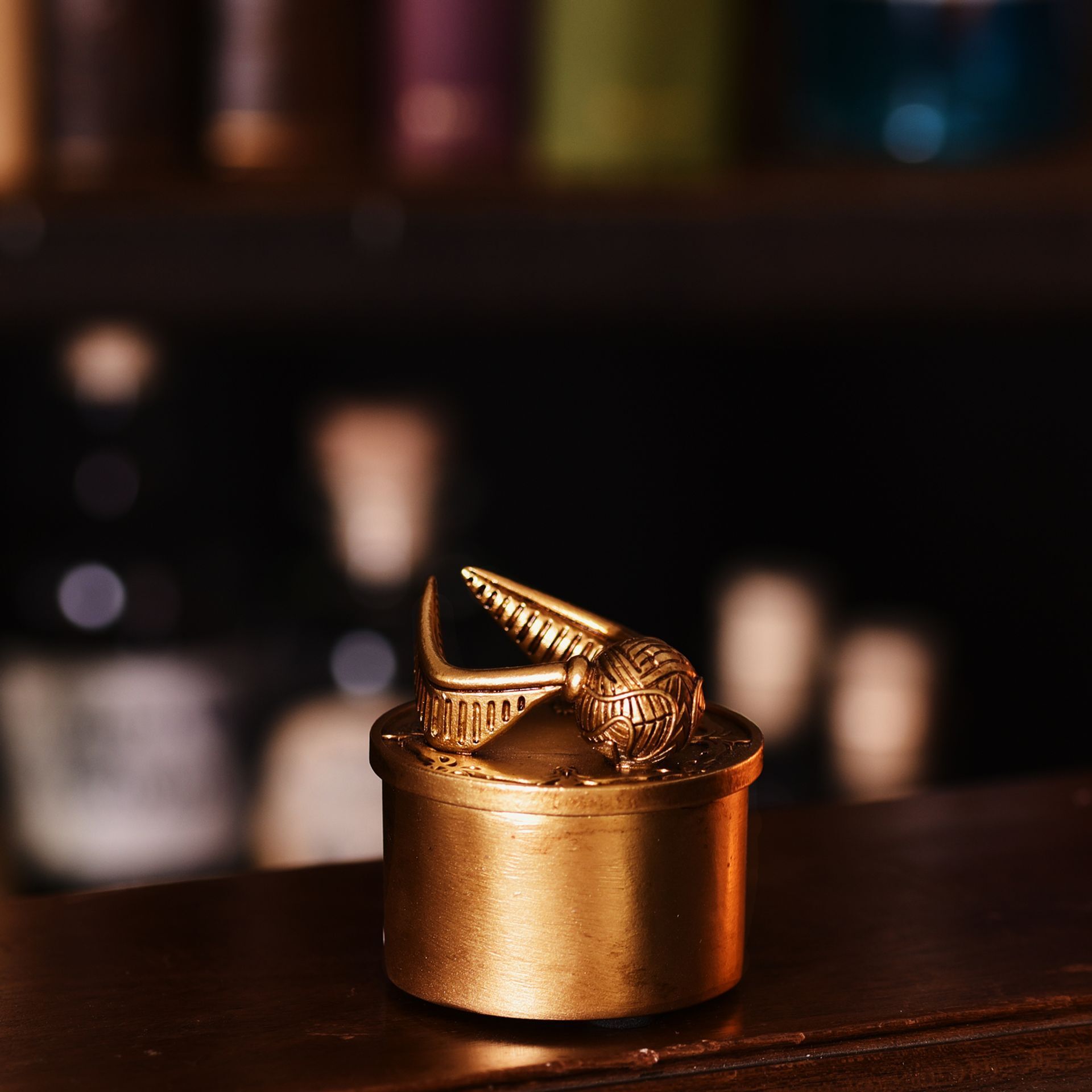 Warner Bros Harry Potter Alumni Trinket Box Snitch - Image 2