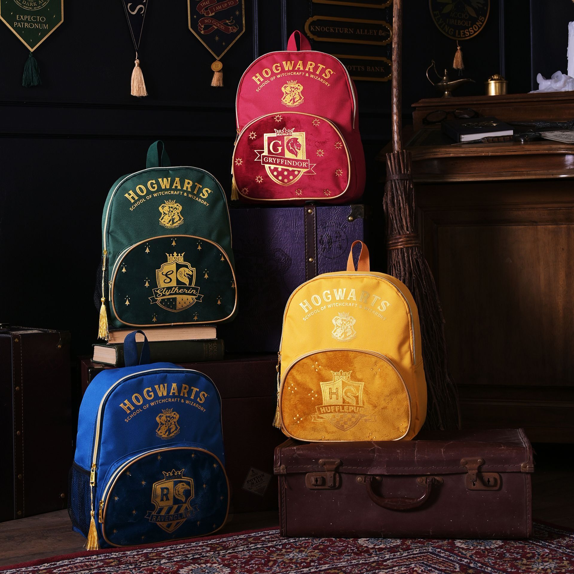 Warner Bros Harry Potter Alumni Backpack Slytherin - Image 6