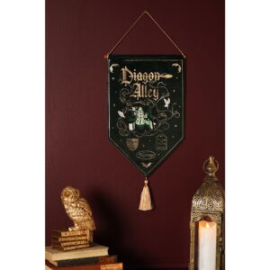 Warner Bros Harry Potter Alumni Banner - Diagon Alley