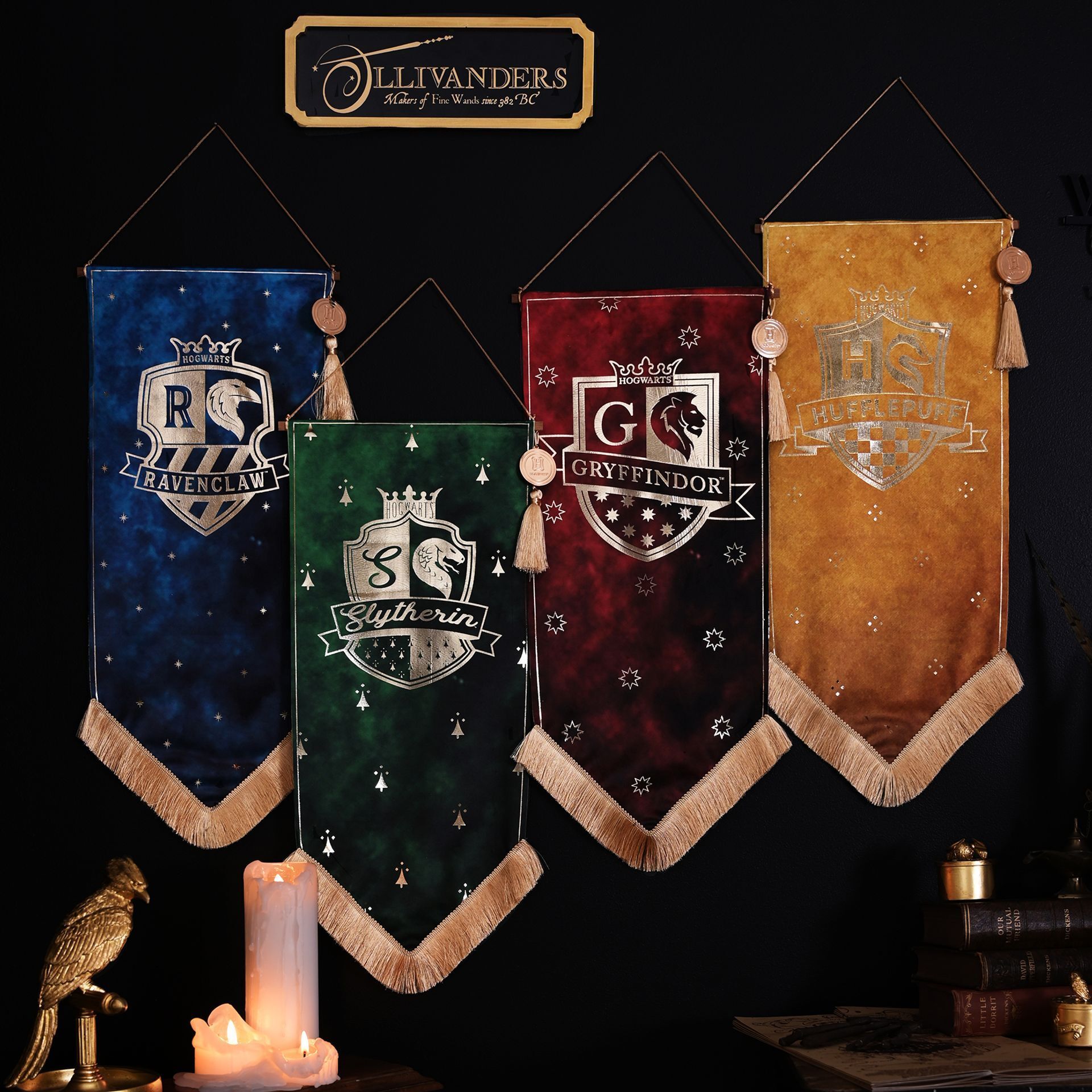 Warner Bros Harry Potter Alumni Hanging Banner Ravenclaw - Image 3