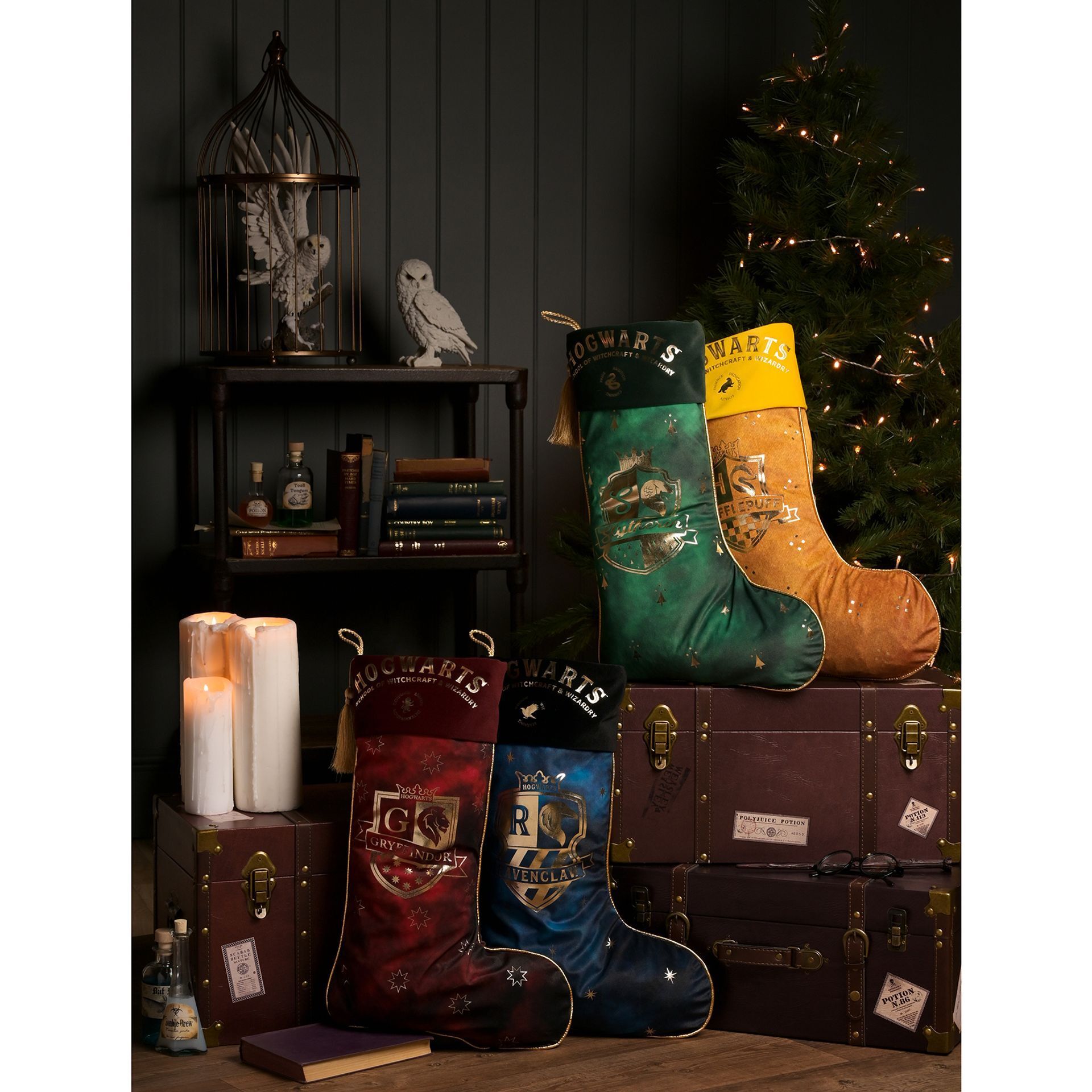 Warner Bros Harry Potter Alumni Stocking - Hufflepuff - Image 2